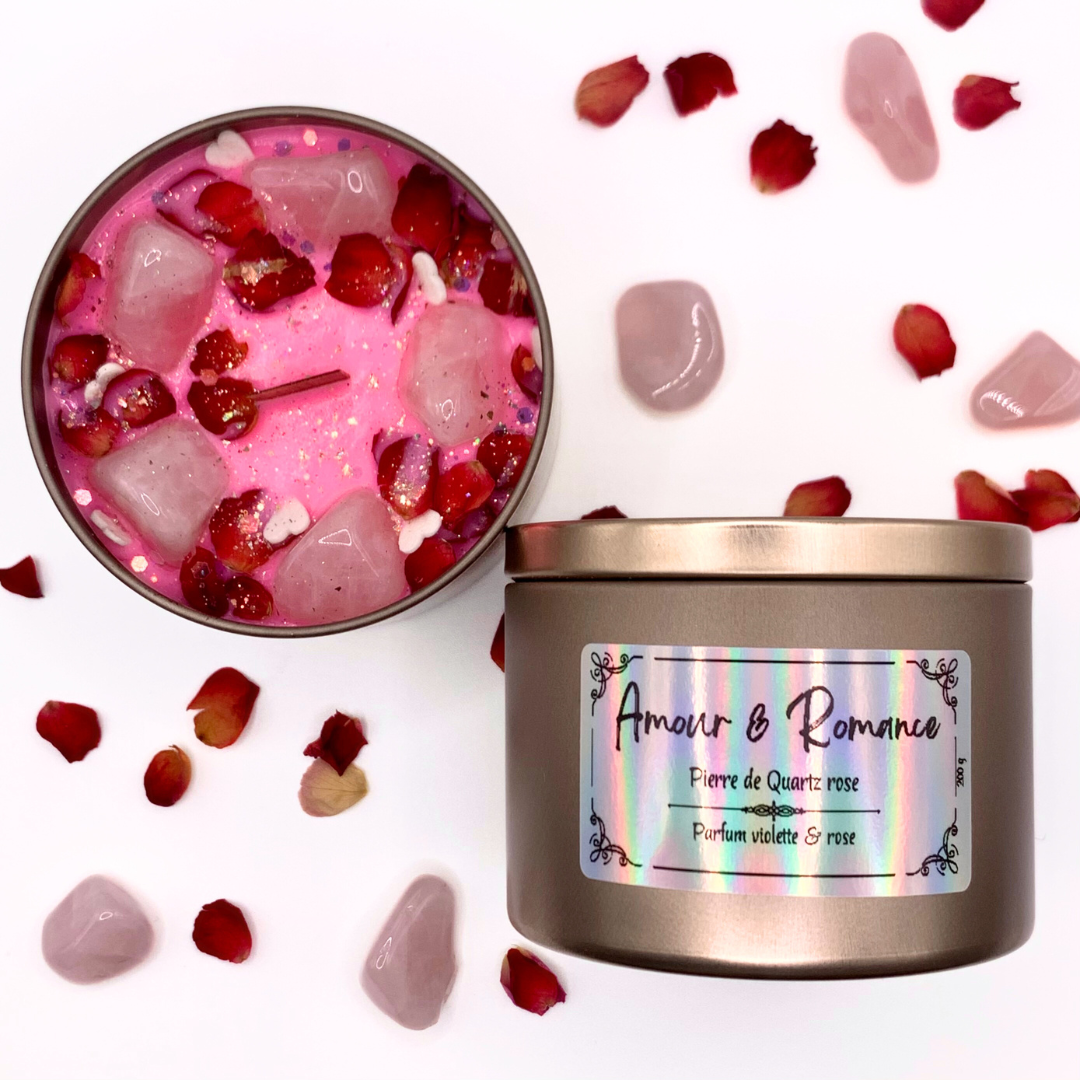 Bougie AMOUR & ROMANCE ~ Parfum violette & rose, pierres de Quartz rose ~