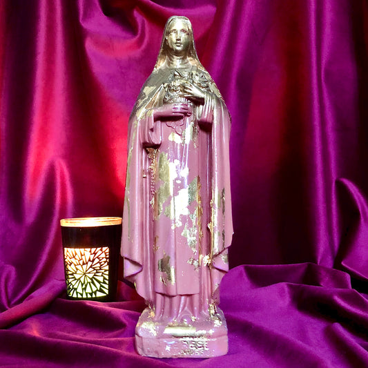 Statuette of Saint Therese “The Precious”