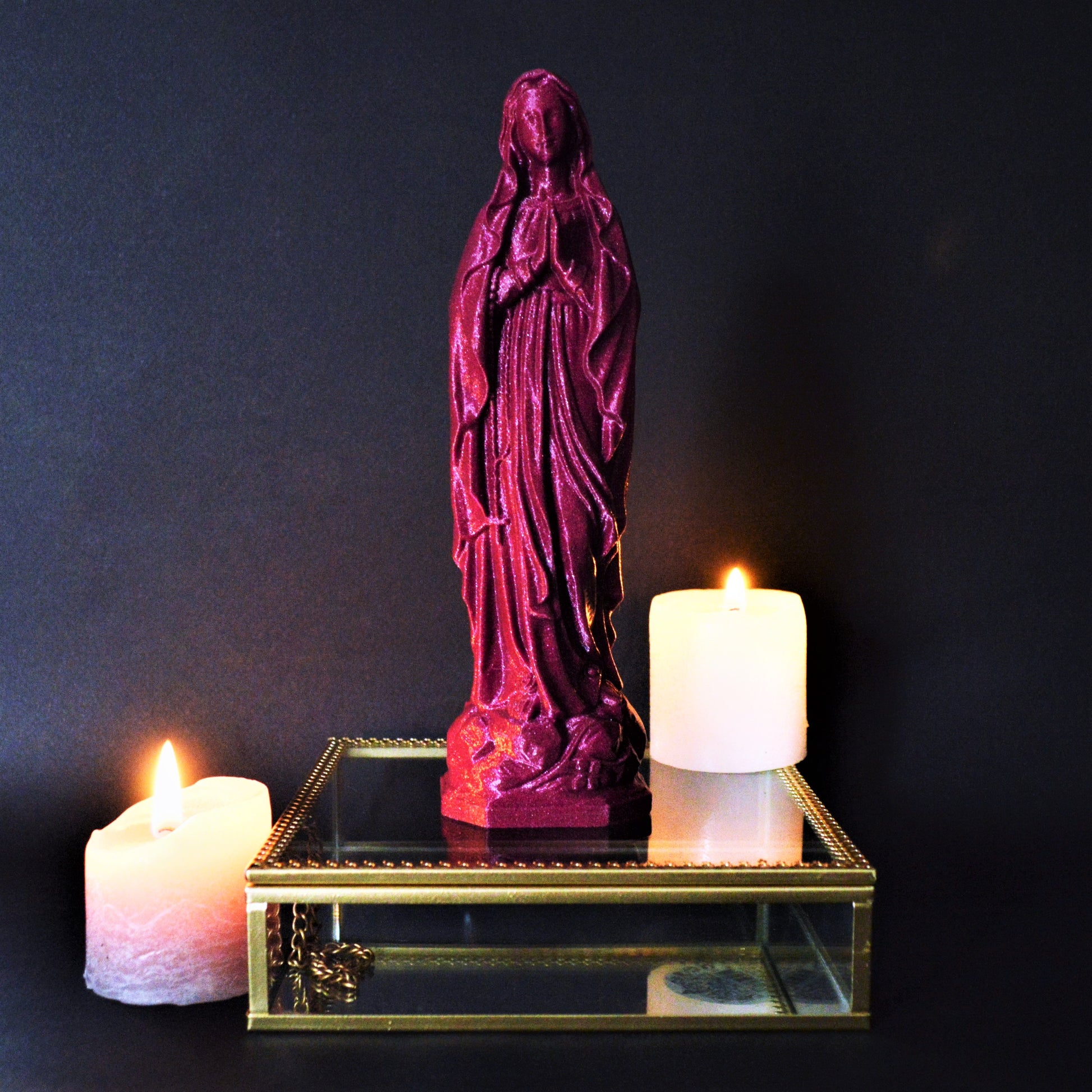 Statuette Vierge Marie couleur mauve pailleté - leclaireuseboutique